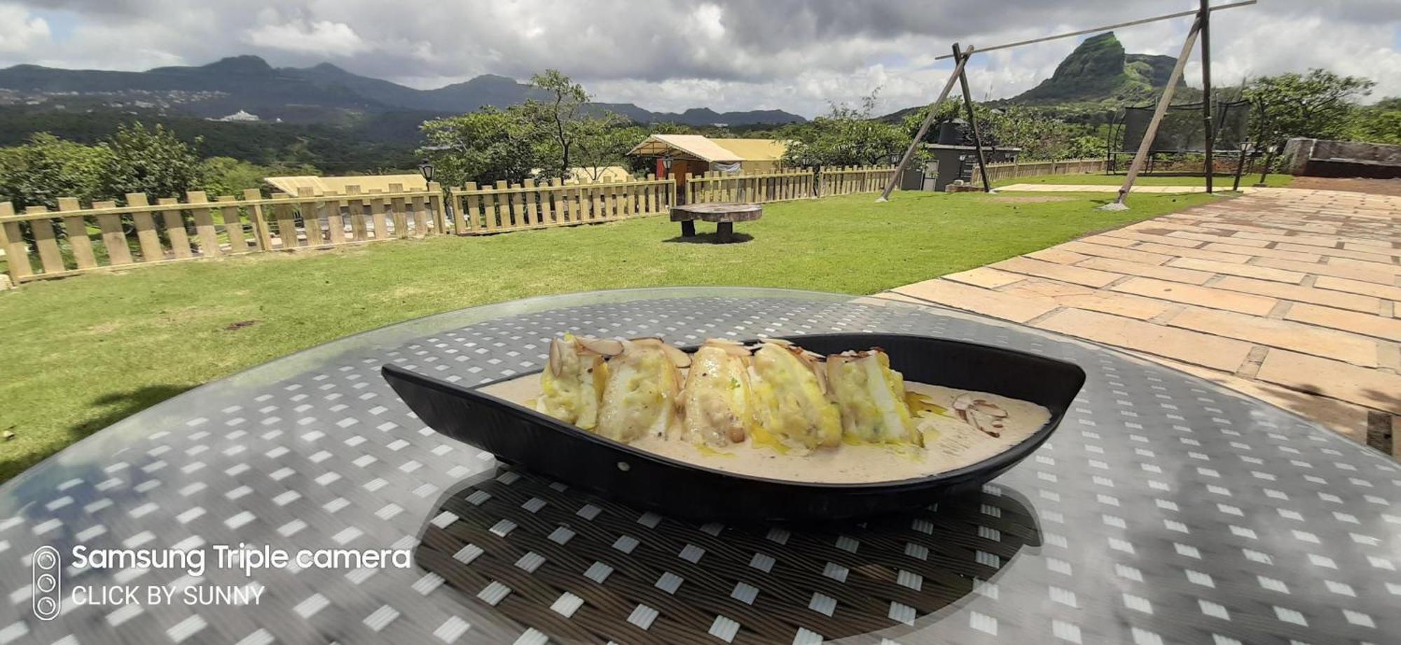 The Canvas Resort In Lonavla Esterno foto