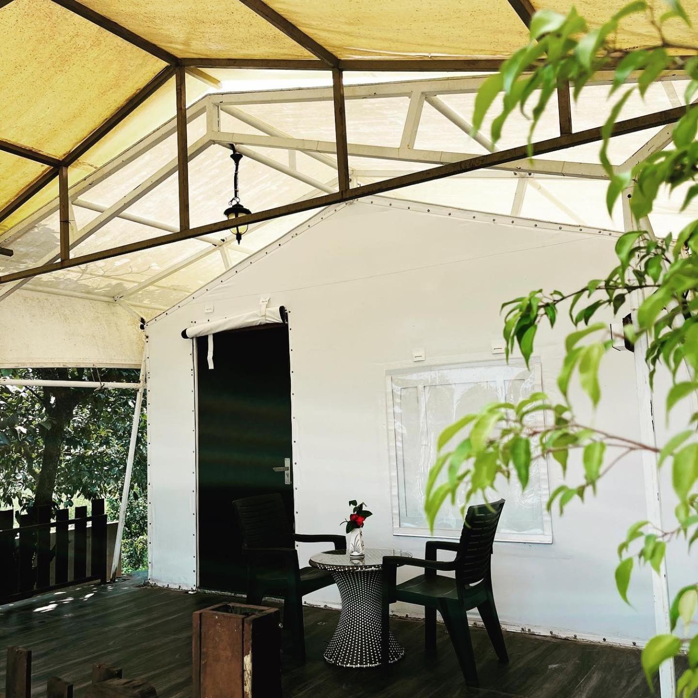 The Canvas Resort In Lonavla Esterno foto